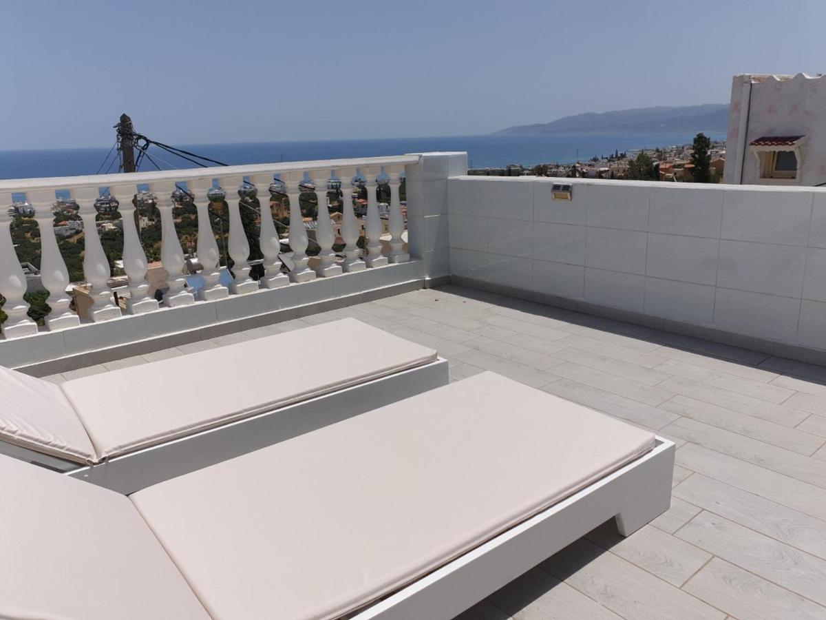 Private Studio sea view Hersonissos  Esterno foto