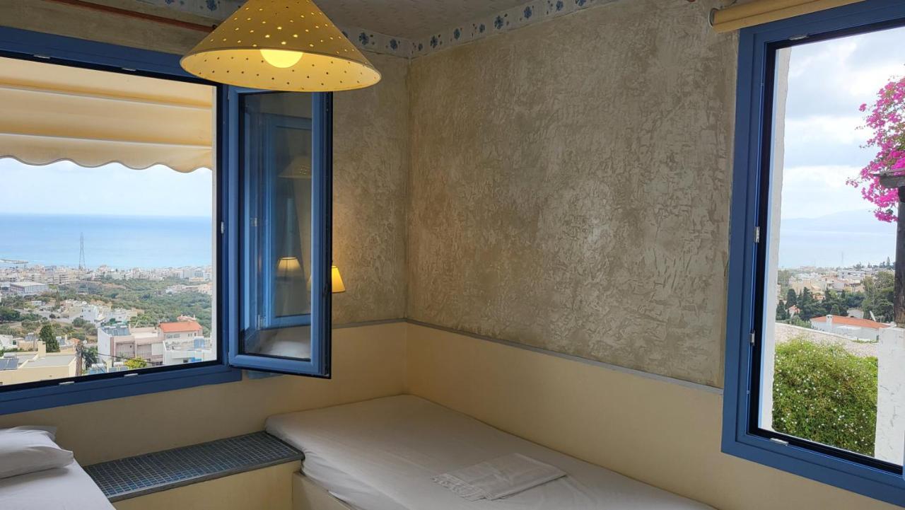 Private Studio sea view Hersonissos  Esterno foto